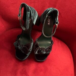 J Crew Factory Green Velvet Sandals